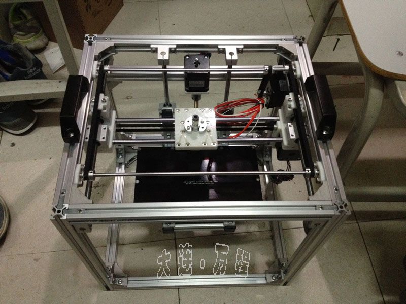 工業(yè)鋁型材在3D打印機(jī)上的運(yùn)用